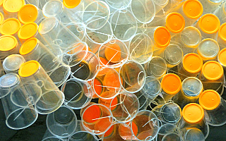 Podczas pandemii koronawirusa spadła produkcja plastiku na świecie